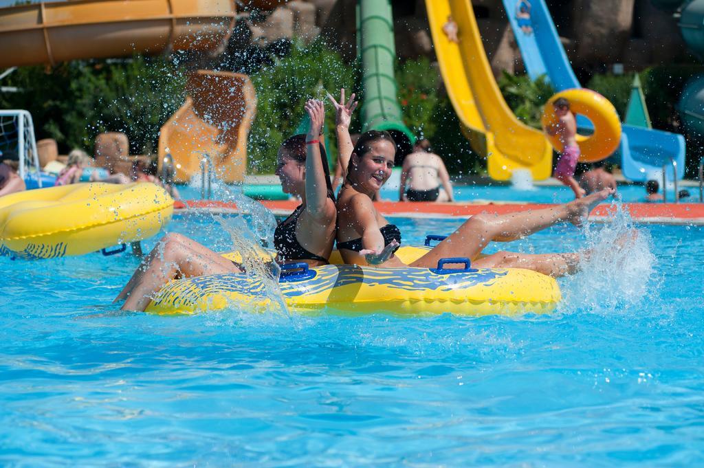 Resort Vonresort Golden & Aqua 4*