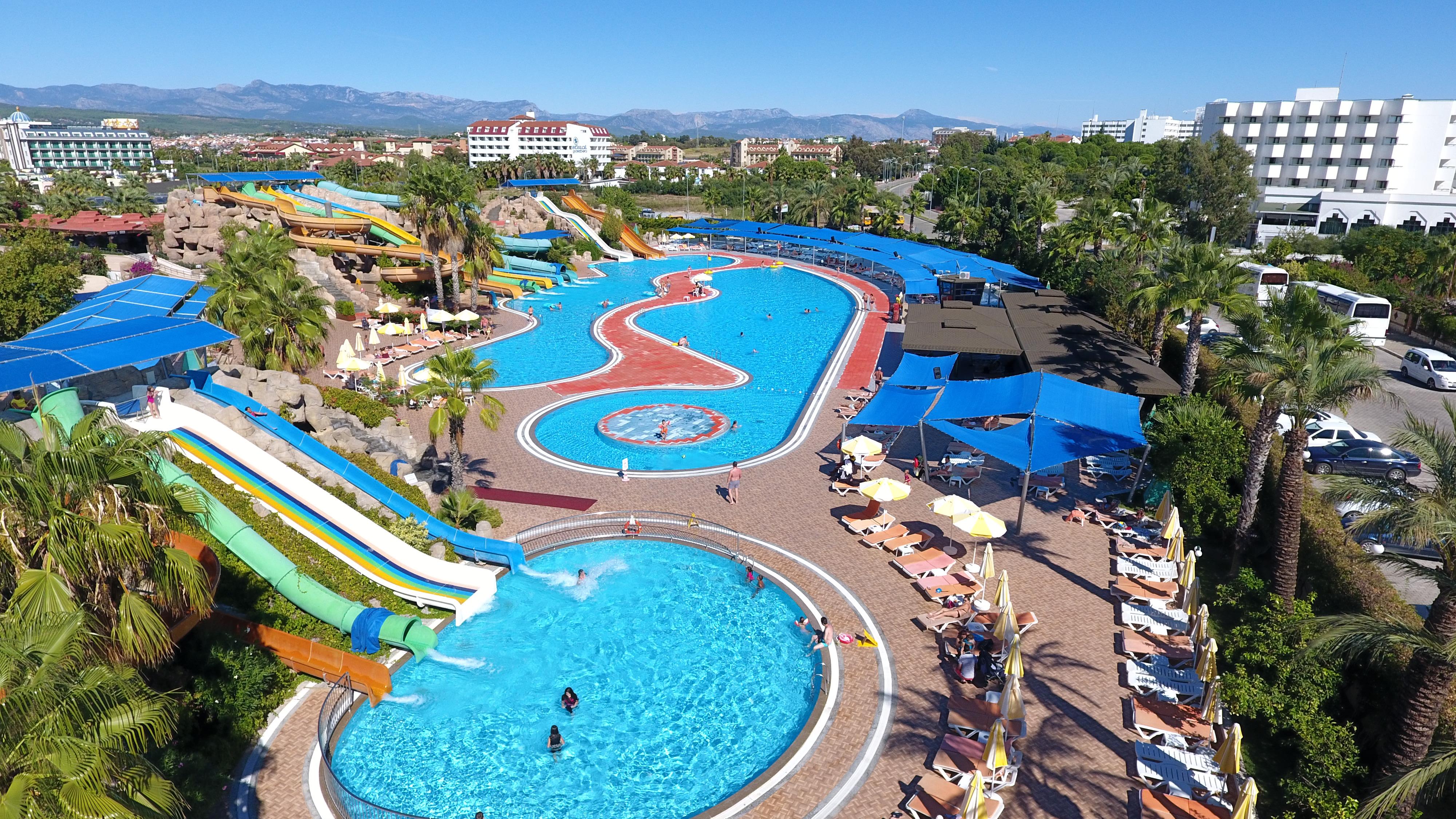 Vonresort Golden & Aqua 4*
