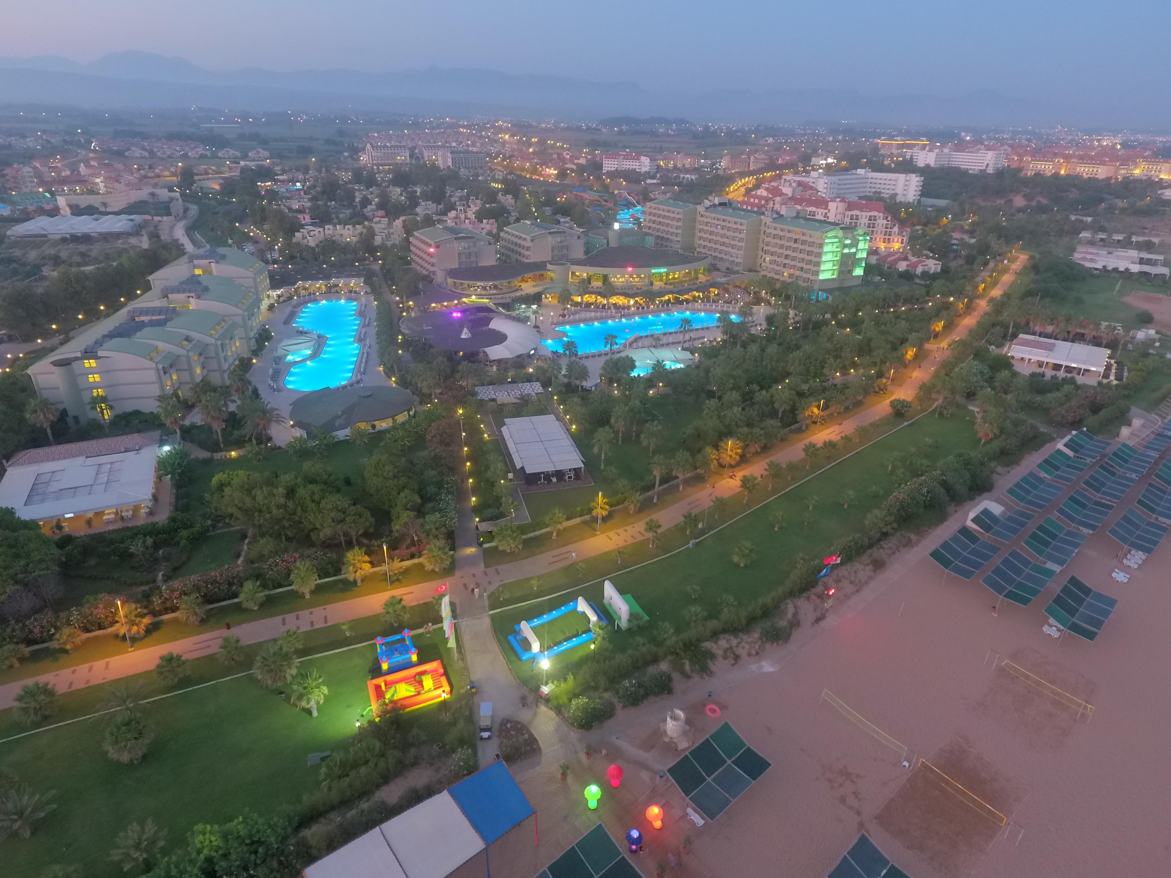 Vonresort Golden & Aqua Resort 4*